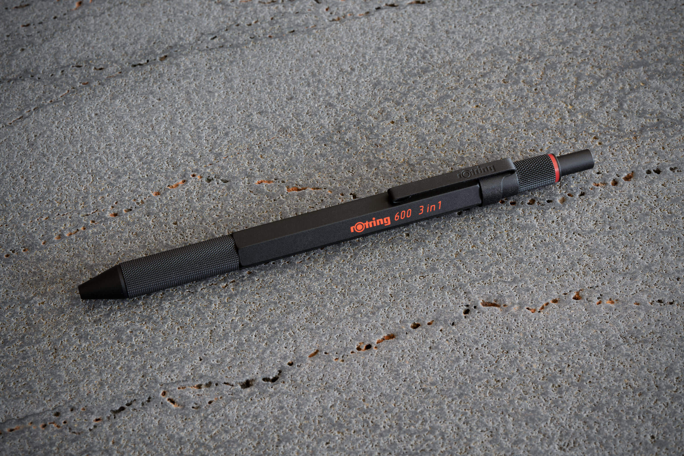 rOtring 600 3in1 多機能ペン