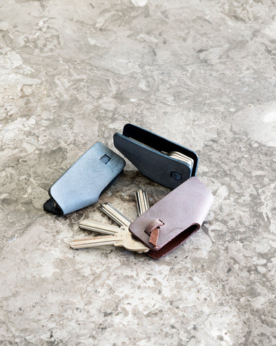 小さいキーケース |Musubu® Key Case - Foschia -| 霧を纏うワックスレザー