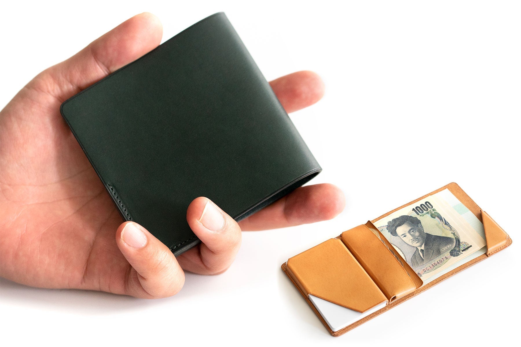 關於極致超薄短夾 Hitoe Fold -Liscio- 的銷售情況