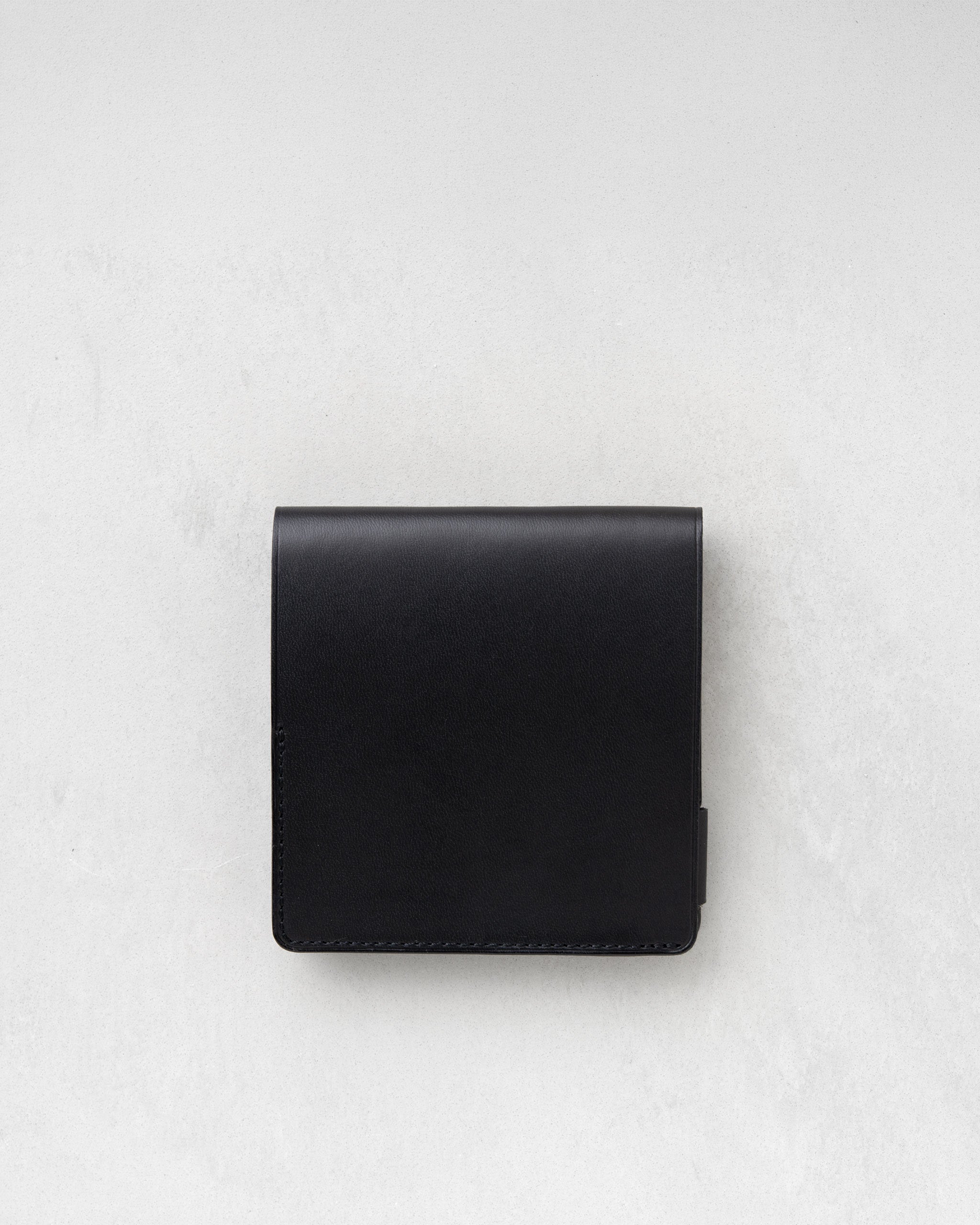 小さい薄い財布 Hitoe® Fold - Liscio - | 色艶深まるヴァケッタレザー